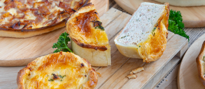 Café Studio Karon Beach, 