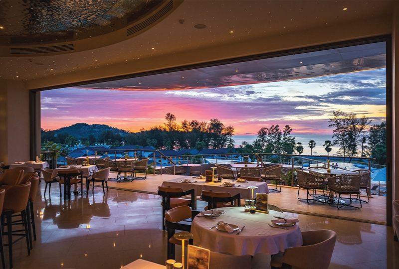 7th Floor Restaurant & Bar