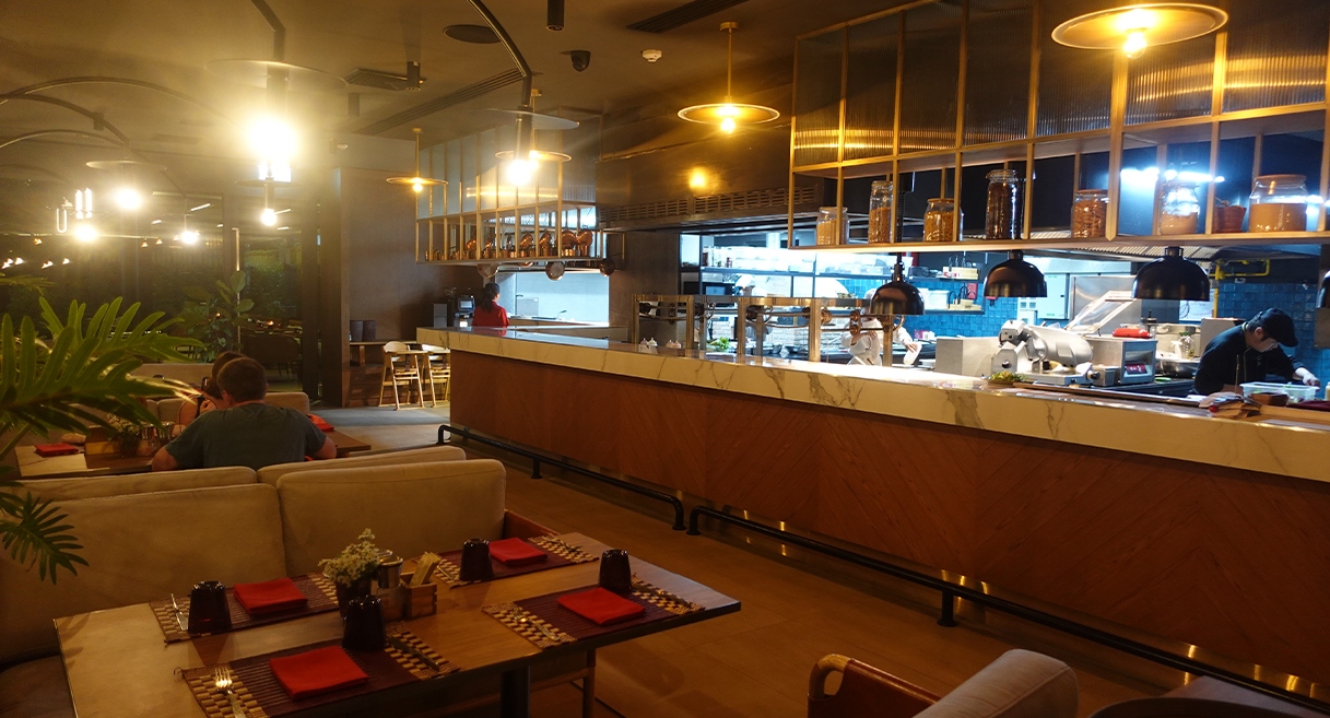 JaakDin Restaurant & Bakery