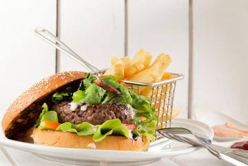 Casuarina Burger & fries