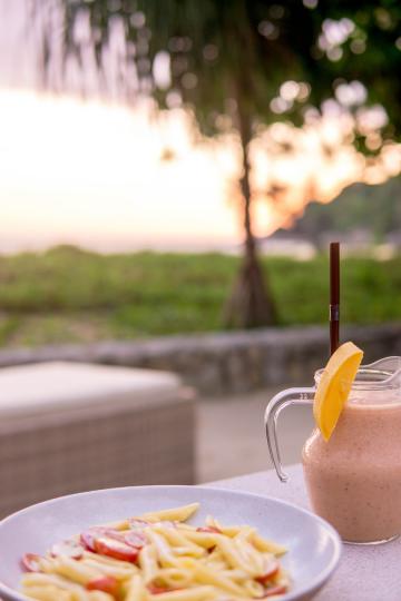 COAST Beach Club & Bistro