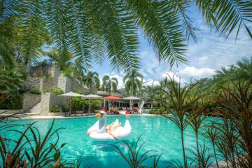 Firefly Pool and Restaurant