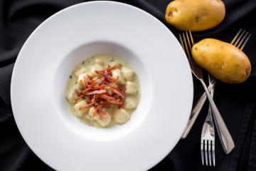 Gnocchi
ai 4 formaggi e speck