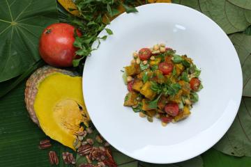 Thai Spiced Pumpkin and Chickpea Salad