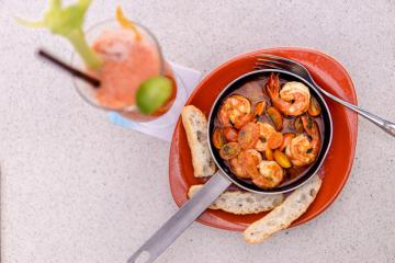 COAST Beach Club & Bistro