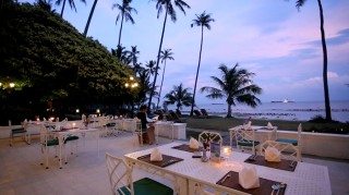 Dining outside @ Panwa House