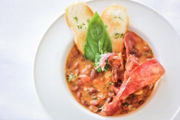 Zuppa di Cannellini e Speck