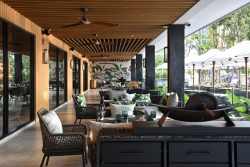 Sears & Co&nbsp;Bar and Grill