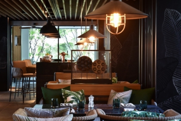 Sears & Co&nbsp;Bar and Grill