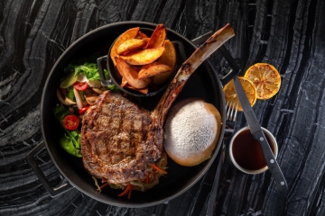 Sears & Co&nbsp;Bar and Grill