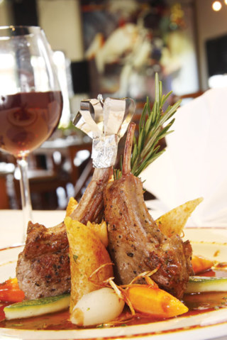 Lamb chops & vegetables