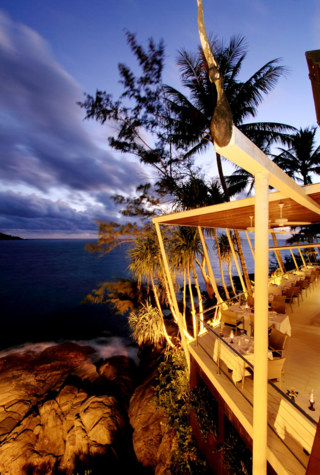 Dusk @ Mom Tri’s Kitchen & the Andaman Sea